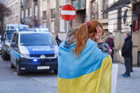 Більшість поляків не підтримує прийом українських біженців: що показало опитування